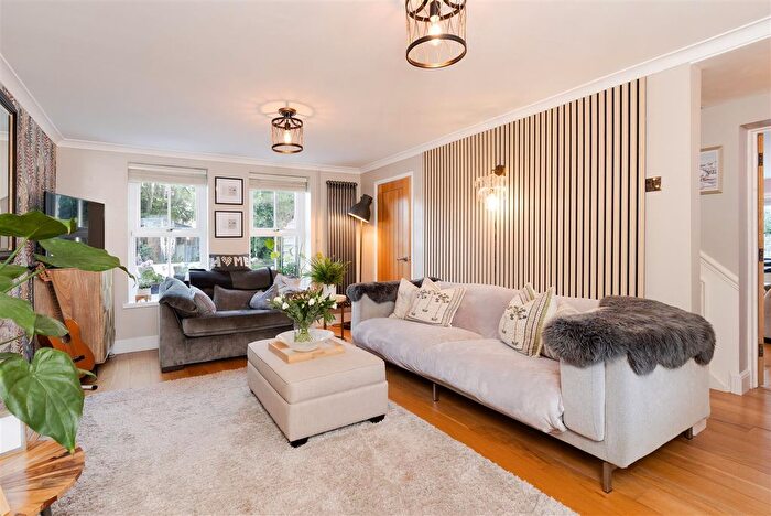 4 Bedroom Detached House For Sale In Trerhyngyll, Cowbridge, CF71