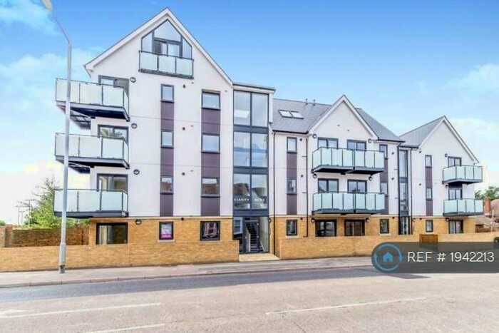 2 Bedroom Flat To Rent In Clarity Mews, Sittingbourne, ME10