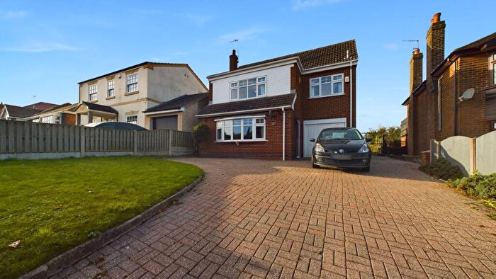 3 Bedroom Detached House To Rent In Nottingham Road, Langley Mill, Nottingham, Derbyshire, NG16