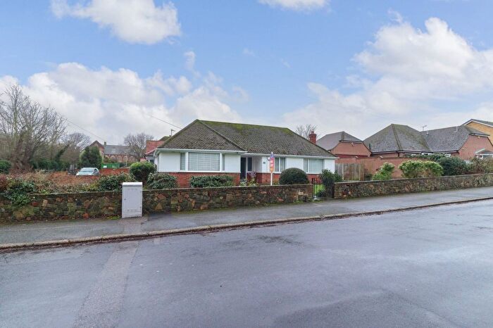3 Bedroom Bungalow For Sale In Elm Grove, Westgate-On-Sea, Kent, CT8