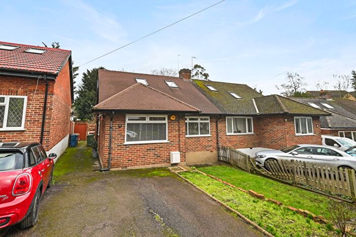 4 Bedroom Semi Detached Bungalow For Sale In Whitegate Gardens, Harrow, HA3