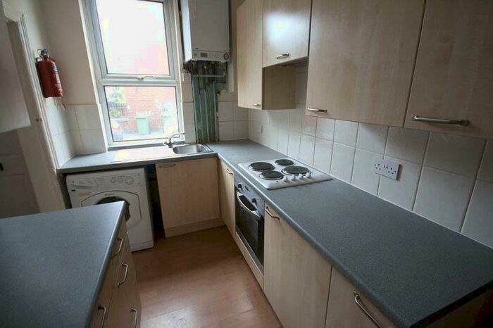 2 Bedroom Terraced House To Rent In Pearson Avenue, Hyde Park, Leeds, LS6
