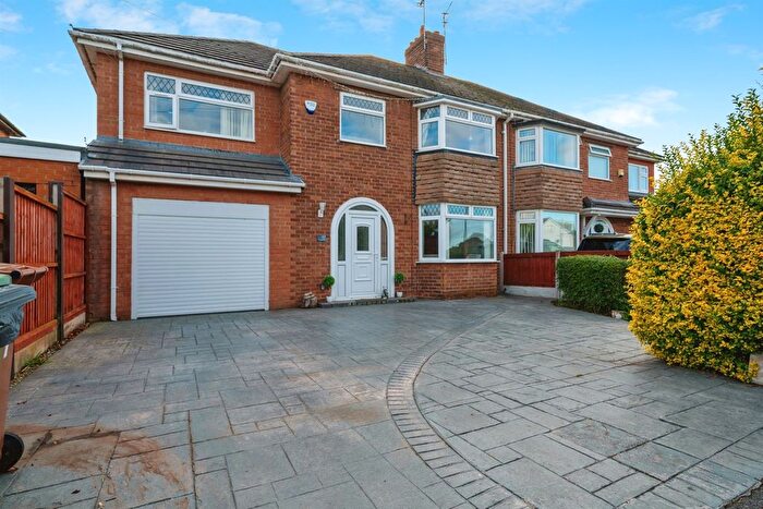 5 Bedroom Detached House For Sale In Leslie Avenue, Wirral, CH49