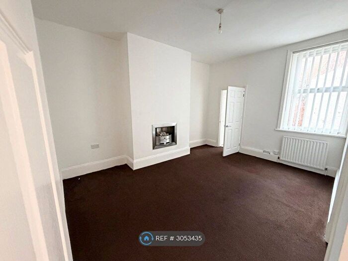 1 Bedroom Flat To Rent In Imeary St, South Shields, NE33