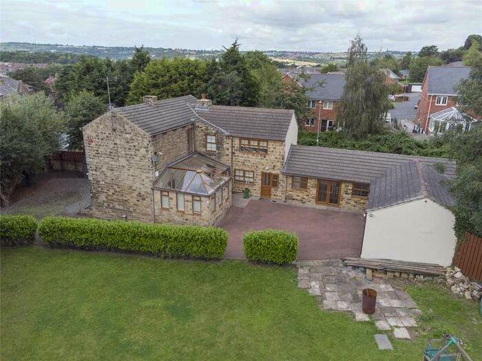 5 Bedroom Detached House For Sale In Lees Hall Road, Dewsbury, WF12