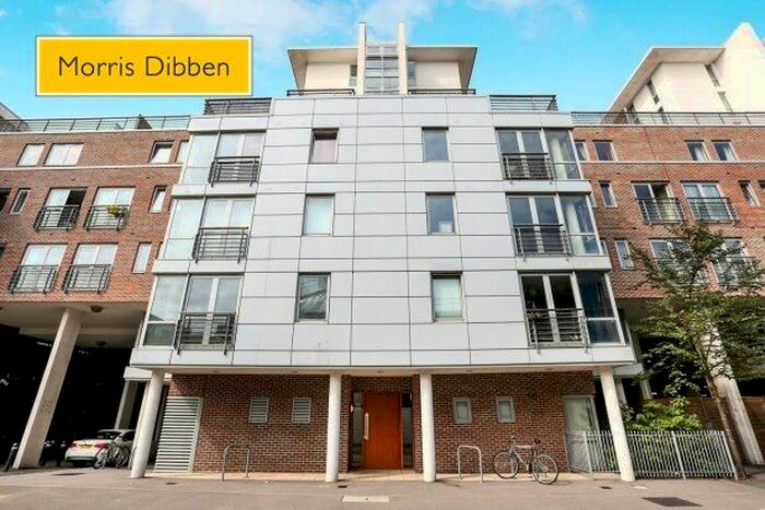 2 Bedroom Flat To Rent In Cross Street, Portsmouth, PO1