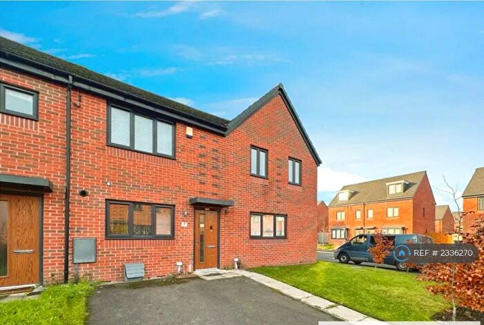 2 Bedroom Terraced House To Rent In Willow Tree Lane, Salford, M6