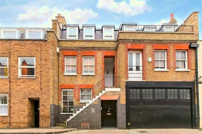 1 Bedroom Flat To Rent In Weymouth Mews, London, W1G