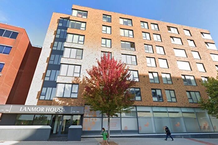 2 Bedroom Flat To Rent In High Road, Wembley, HA9