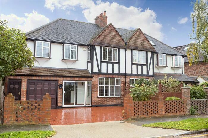 4 Bedroom Semi-Detached House To Rent In Cardinal Crescent, New Malden, Surrey, KT3