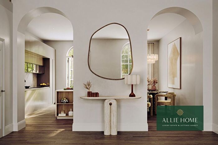 2 Bedroom Flat For Sale In Brook Green, London, W6