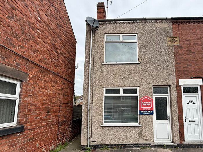 3 Bedroom Semi Detached House For Sale In Park Street, Alfreton, Derbyshire, DE55