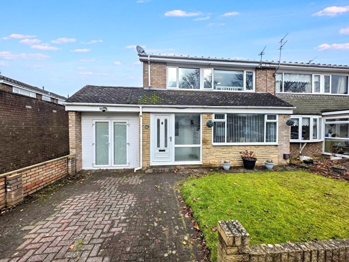 3 Bedroom Semi Detached House For Sale In Grindon Close, Cramlington, NE23