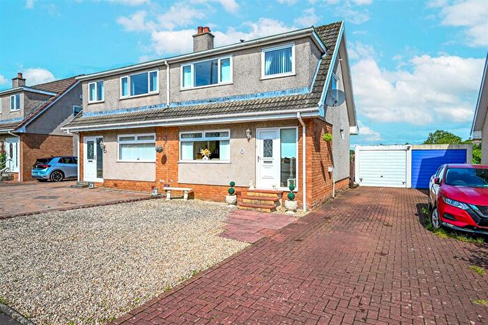 3 Bedroom House For Sale In Cartland Avenue, Carluke, ML8