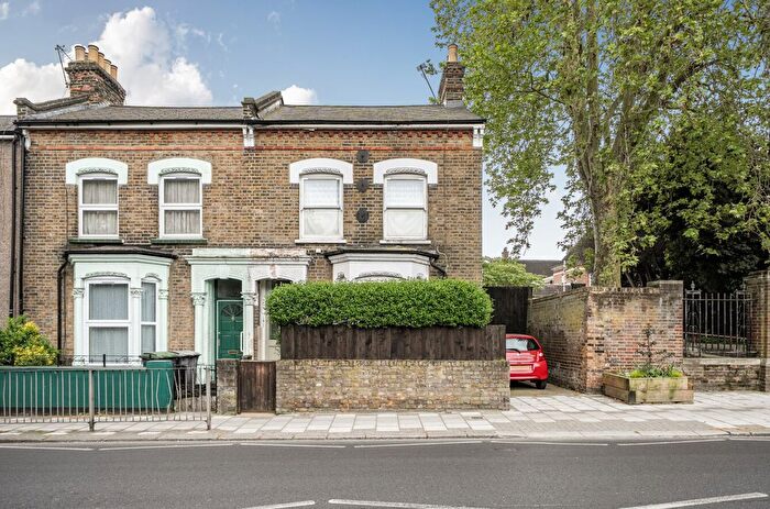 1 Bedroom Flat For Sale In Lordship Lane, Tottenham, London, N17