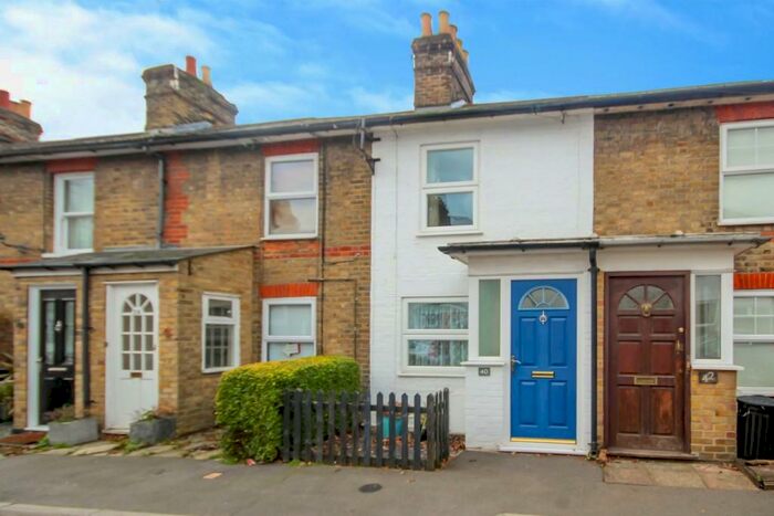 2 Bedroom Terraced House To Rent In Alfred Road, Brentwood, Essex, CM14
