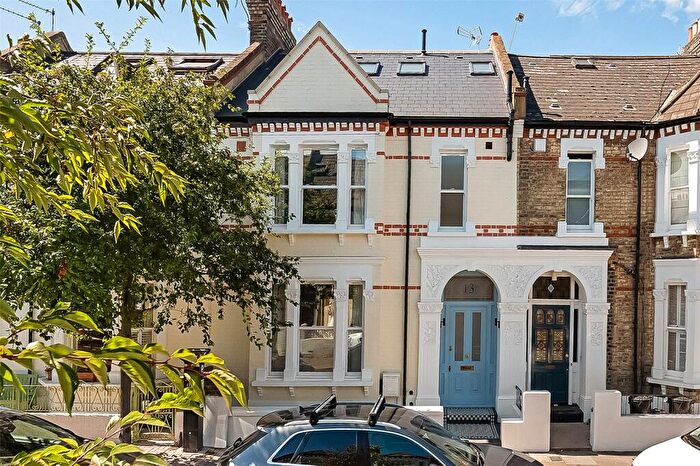 6 Bedroom Terraced House For Sale In Thirsk Road, London, SW11