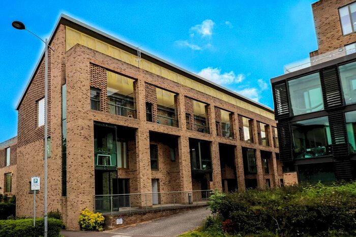 2 Bedroom Property To Rent In Addenbrookes Road, Trumpington, Cambridge, CB2