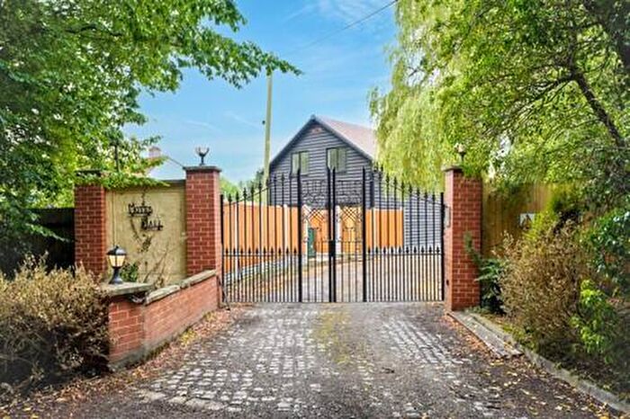 4 Bedroom Detached House To Rent In The Barn, Motts Hall, Green Lane, Elsenham., CM22
