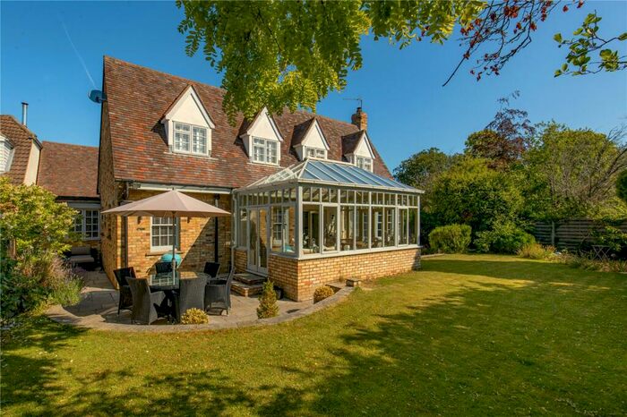 4 Bedroom Detached House For Sale In Meldreth Road, Shepreth, Royston, Hertfordshire, SG8