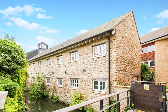 2 Bedroom Apartment To Rent In St Thomas Street, Oxford, OX1