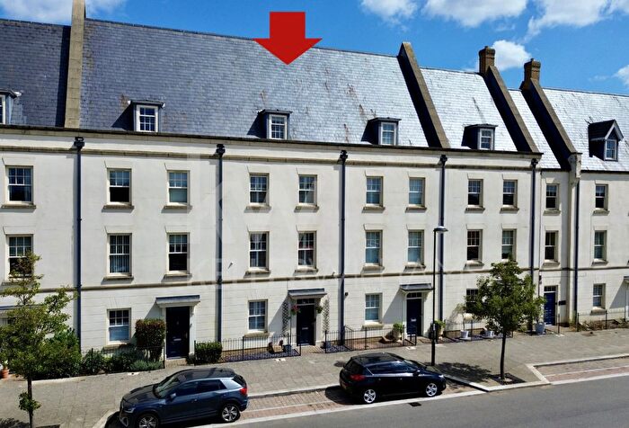 5 Bedroom Town House For Sale In High Street, Upton, Northampton, NN5