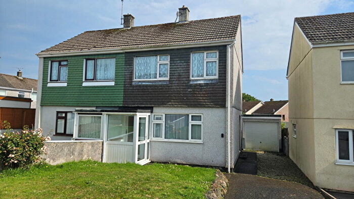 2 Bedroom Semi-Detached House For Sale In Fairfield Close, St. Austell, PL25