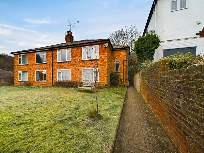 2 Bedroom Apartment To Rent In The Rise, Amersham, Buckinghamshire, HP7