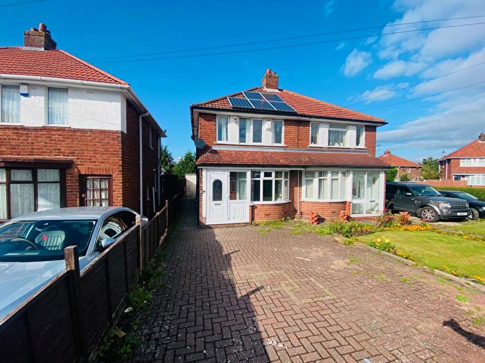 2 Bedroom Semi-Detached House To Rent In Aston Road, Tividale, Oldbury, B69