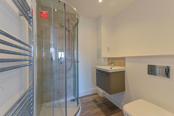 2 Bedroom Flat For Sale In Danes Court, Station Road, Aylesford, ME20