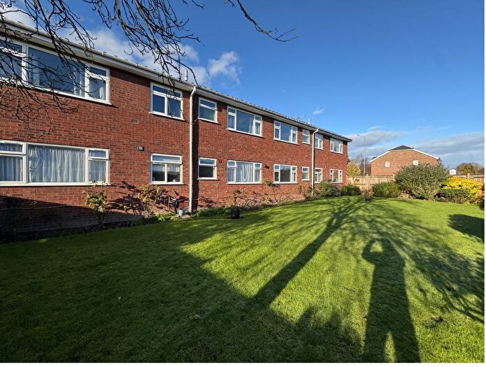 1 Bedroom Flat To Rent In London Road, Sevenoaks, Kent, TN13