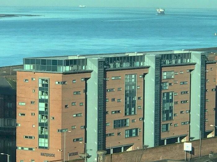 2 Bedroom Flat To Rent In William Jessop Way, Liverpool, L3