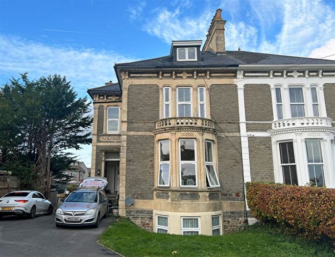 2 Bedroom Flat For Sale In Hill Street, Kingswood, Bristol, BS15