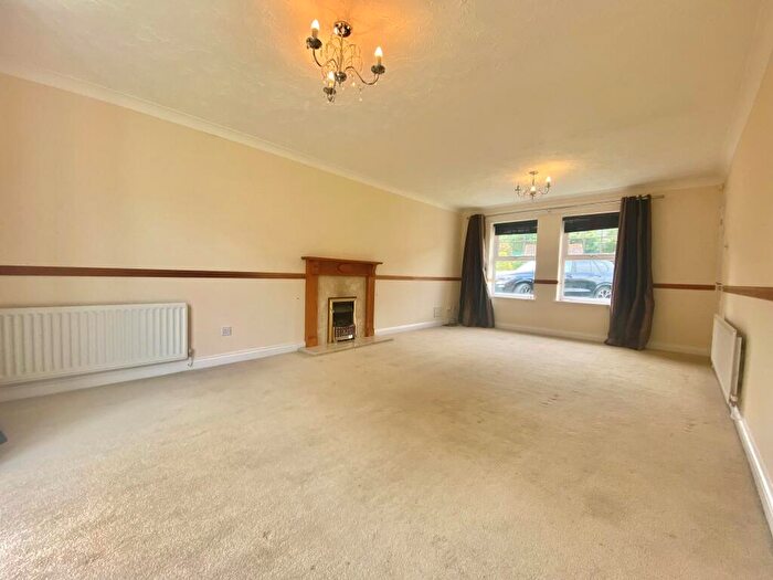 4 Bedroom House To Rent In Edenfield, Orton Longueville, Peterborough, PE2
