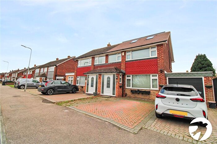 4 Bedroom Semi Detached House To Rent In Thong Lane, Gravesend, Kent, DA12