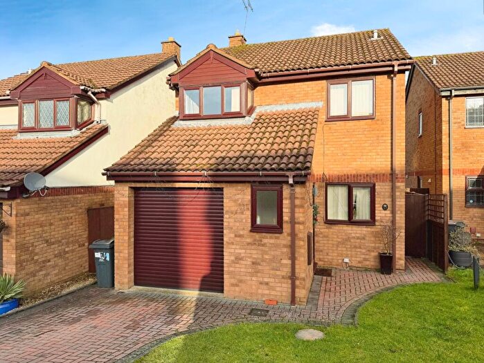 4 Bedroom Detached House For Sale In Ramsthorn Close, Swindon, Wiltshire, SN2
