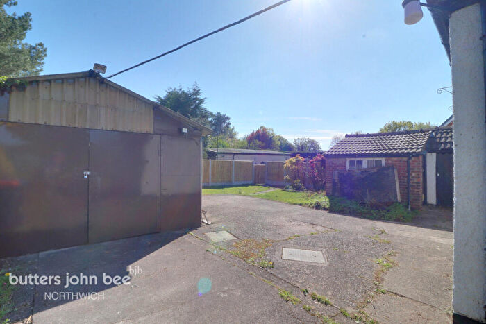 2 Bedroom Bungalow For Sale In School Road, Northwich, CW9
