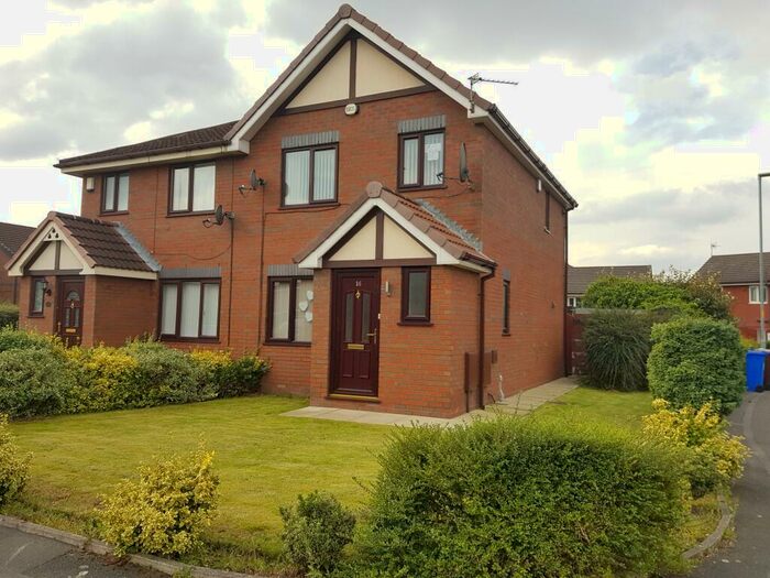 3 Bedroom Semi-Detached House To Rent In Claremont Gardens, Ashton-Under-Lyne, OL6