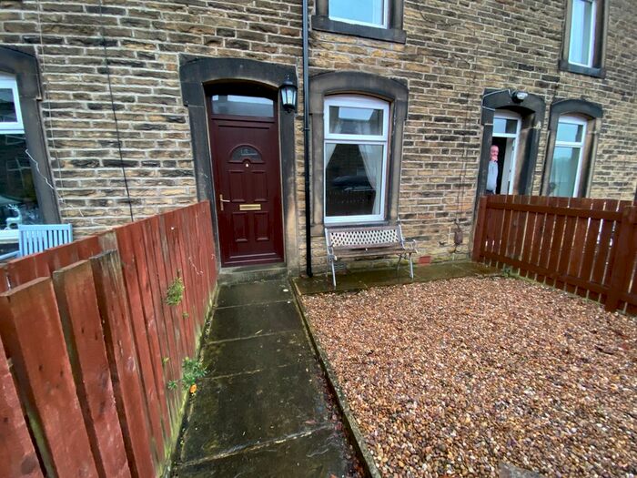 2 Bedroom Terraced House To Rent In West View, Silsden, Keighley BD20