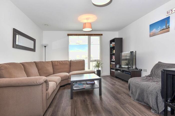 1 Bedroom Flat To Rent In Maidenhead, Berkshire, SL6