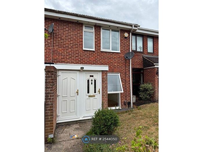 2 Bedroom Terraced House To Rent In Sharnwood Drive, Reading, RG31