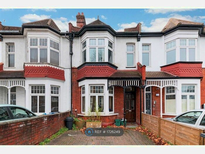 4 Bedroom Terraced House To Rent In Queens Road, London, SW19
