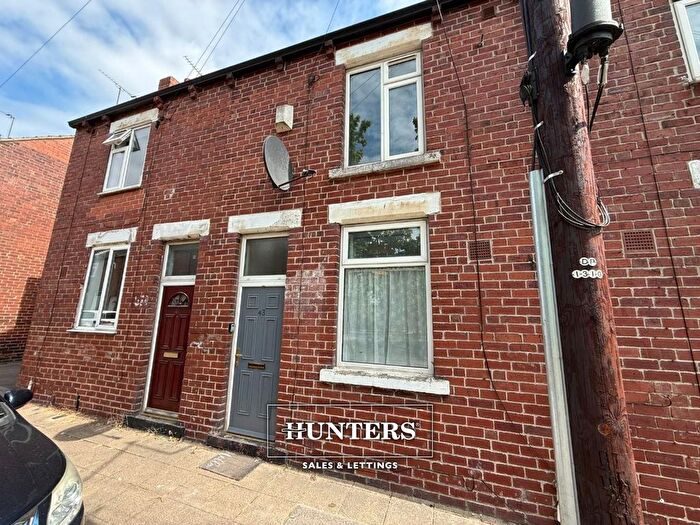 2 Bedroom Terraced House To Rent In Cannon Street, Castleford, WF10