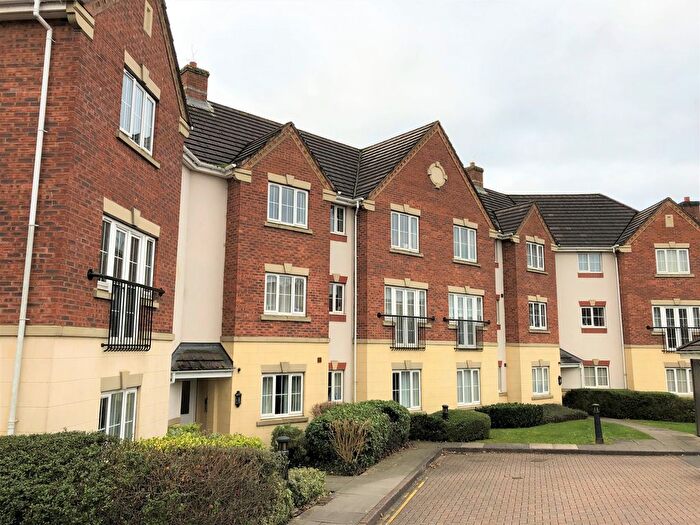 2 Bedroom Flat To Rent In Finchale Avenue, Priorslee, Telford, TF2