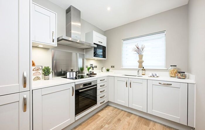 2 Bedroom Flat For Sale In "The Heather" At Albert Roae, Barnet, EN4