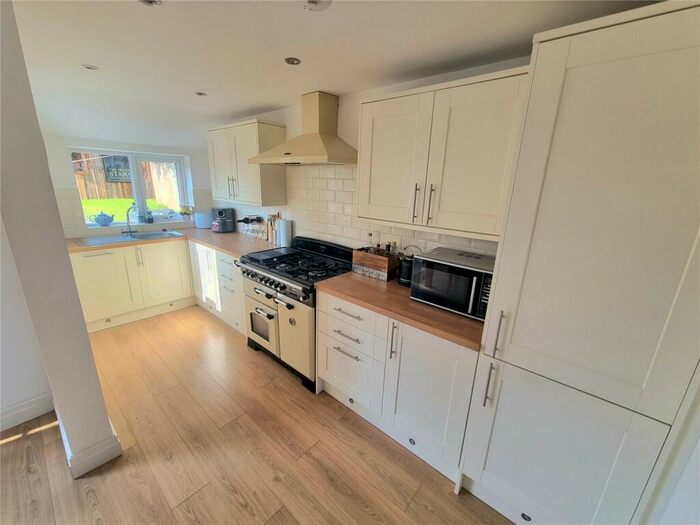 3 Bedroom Semi-Detached House For Sale In Whitfield Lane, Heswall, Wirral, CH60
