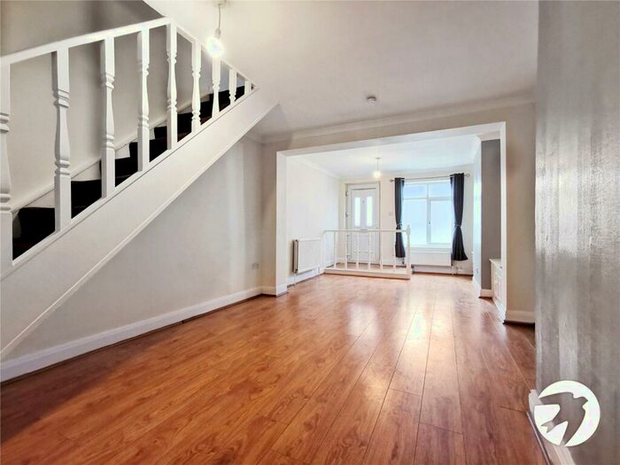 2 Bedroom Terraced House To Rent In East Road, Welling, DA16