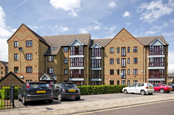 1 Bedroom Flat To Rent In Lagonda House, Tidworth Road, Bow, London, E3