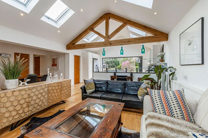 4 Bedroom Bungalow For Sale In Nicholas Road, Henley-On-Thames, Oxfordshire, RG9