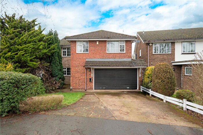 5 Bedroom Detached House For Sale In Noke Side, St. Albans, Hertfordshire, AL2